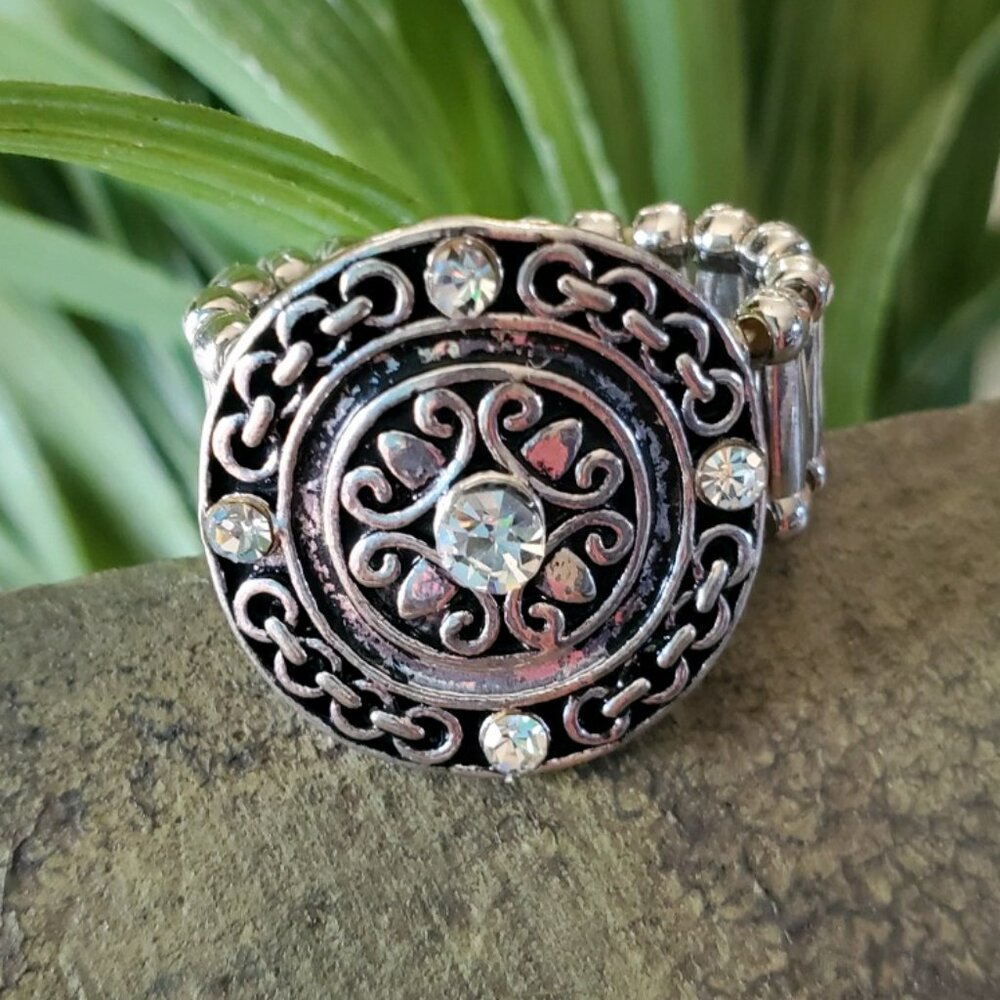 Antique Silver Tone Adjustable Band Round Ring 💥3 for $24💥